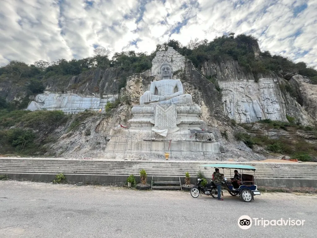 Bat Cave Phnom Sampov
