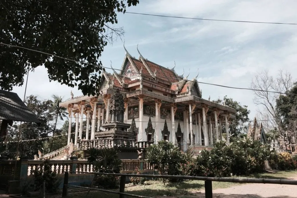 Ek Phnom Pagoda